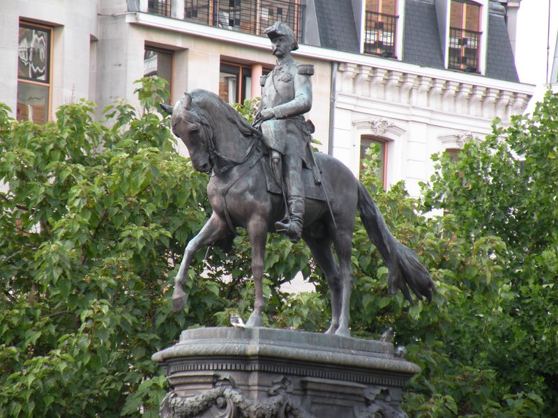  Statue équestre du Général Faidherbe